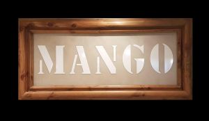 * MANGO à ANTIBES 06 *